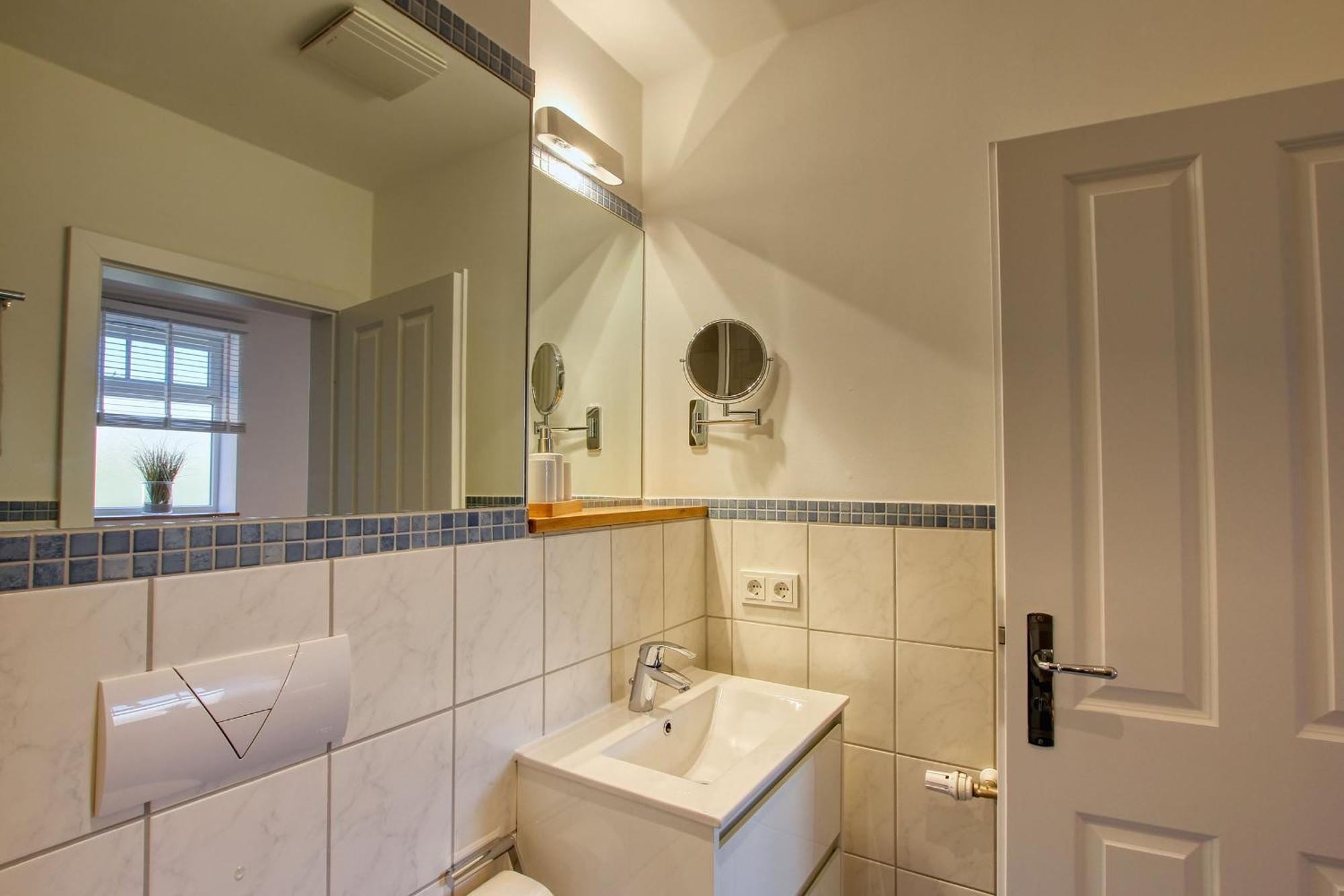 Landhaus Am Ufer - Wohnung 2 Heiligenhafen Exterior foto